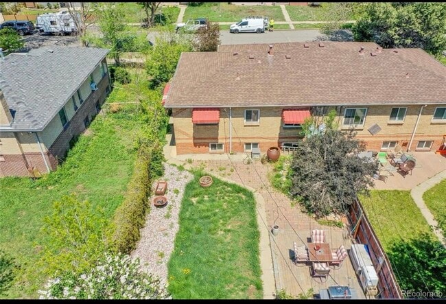 Building Photo - 3818 W 25th Ave