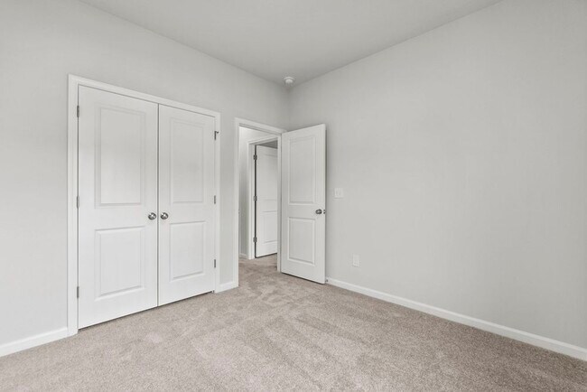 Building Photo - 1408 Blanche St