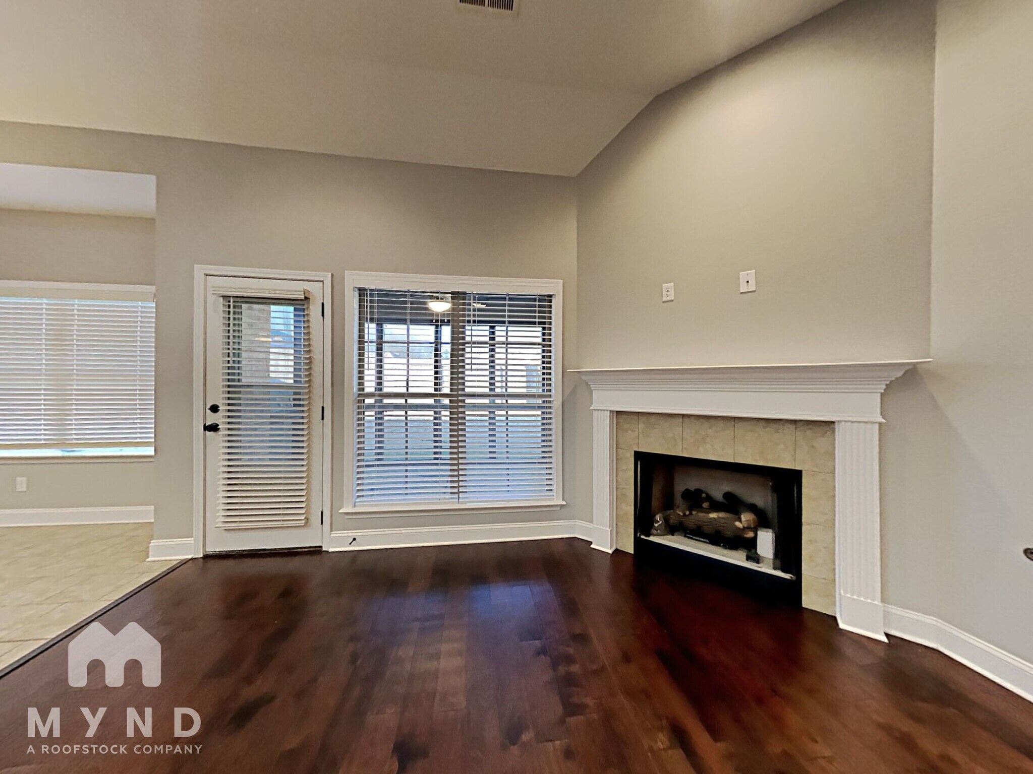 Building Photo - 1484 Whistle Cove