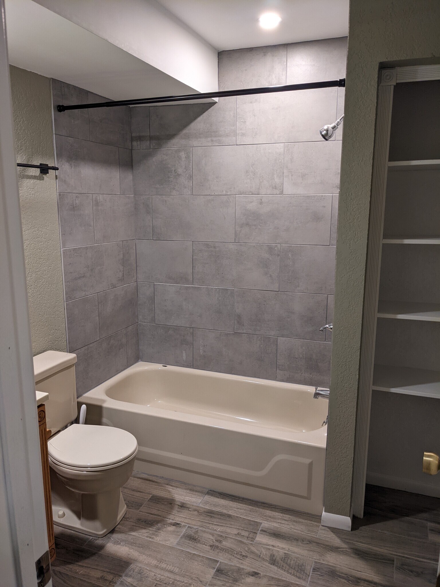 Master Bath. Tile floors. Tile shower. - 749 W Clark Ave