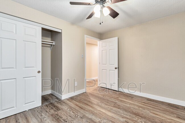 Building Photo - 8487 Wheatgrass Cir