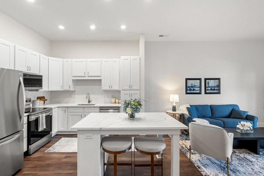 Building Photo - Nonesuch River Apartments