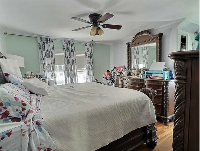 Building Photo - 51 Poole St