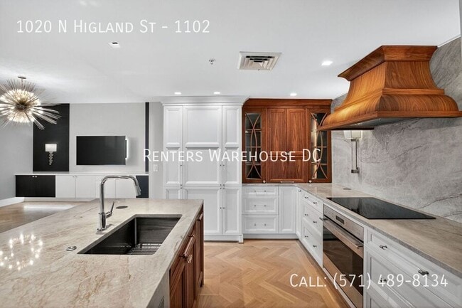 Building Photo - 1020 N Highland St