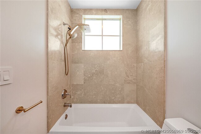Building Photo - 4339 Bougainvilla Dr