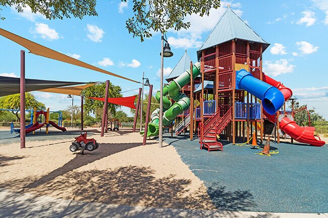 Building Photo - 8064 W Rushmore Way