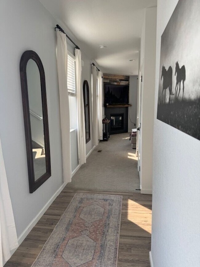 Building Photo - New 3BR Townhome in Mitchell Creek Canyon ...