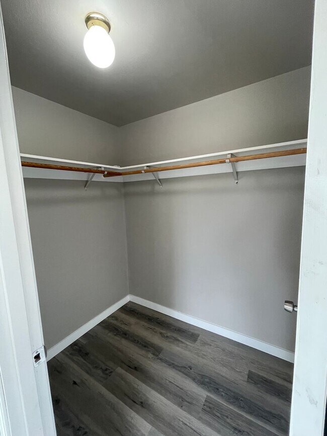 Building Photo - MAC EN, LLC 3
