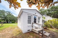 Building Photo - 2214 B Midland Park Rd