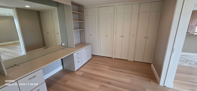 Building Photo - LA JOLLA VILLAGE - Park Prospect - Nice 2 Bedroom / 2 Bath Condo 1st Floor with Views!  AVAILABLE...
