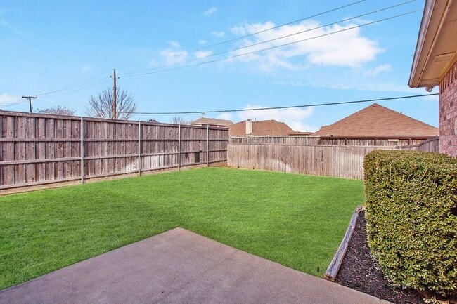 Building Photo - 10716 Trestles Rd