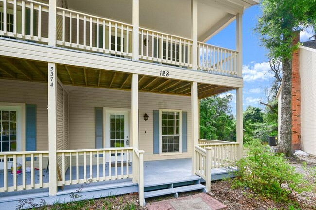Building Photo - 5374 Rosedown Ct