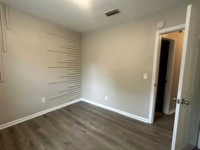Building Photo - Updated 3 Bedroom Home With Washer And Dryer Included