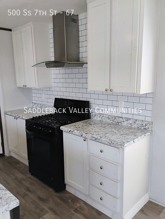 Building Photo - 500 S 7th St