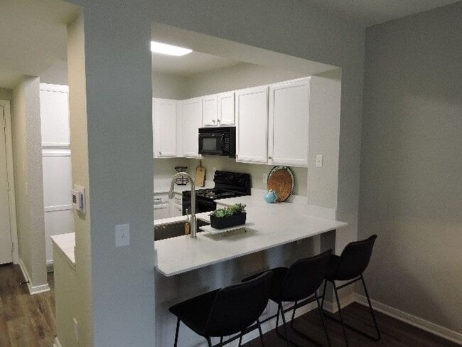 Building Photo - Beautiful furnished and equipped One bedroom/One Bath Condo - The Reserve at Cedar Lodge