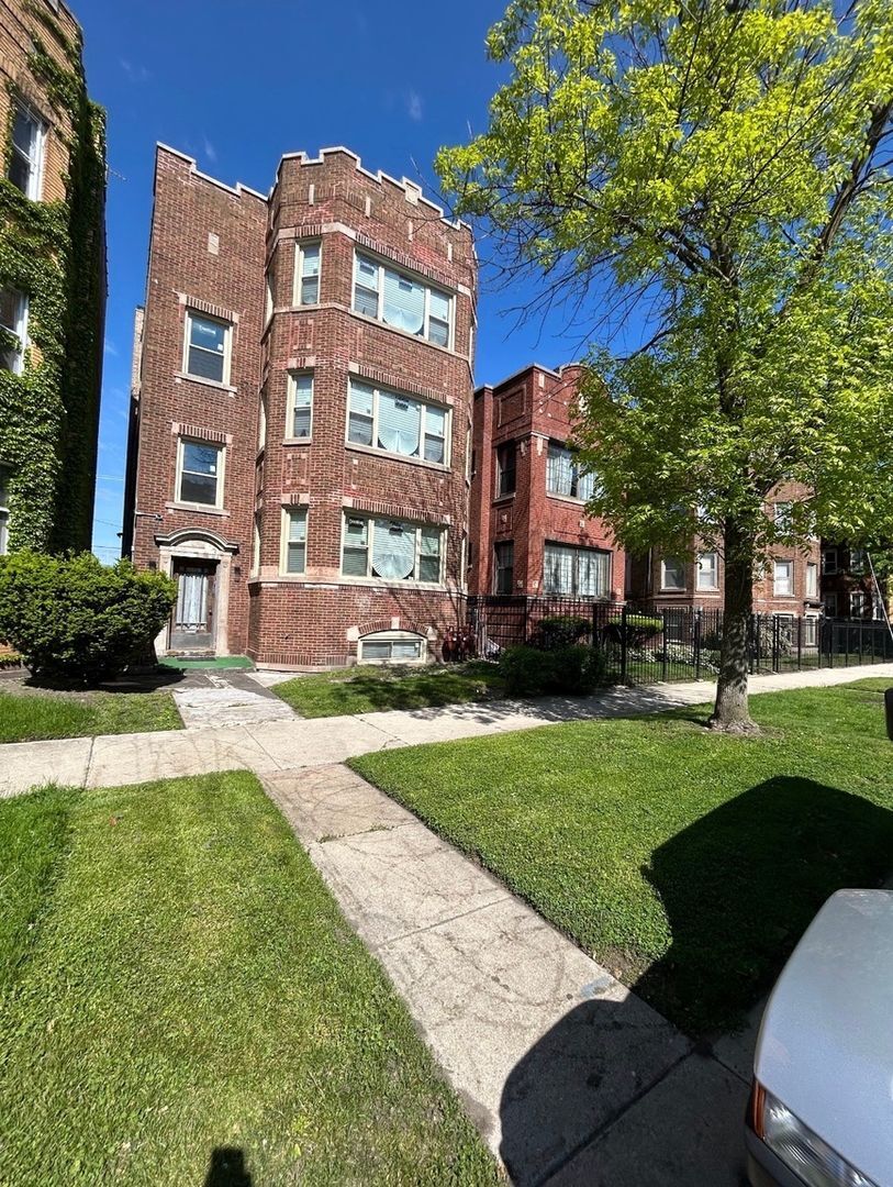 Building Photo - 7730 S Cornell Ave