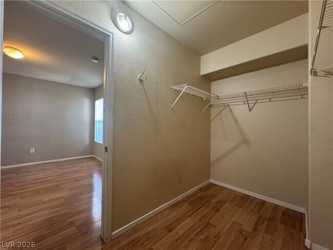 Building Photo - 7255 W Sunset Rd