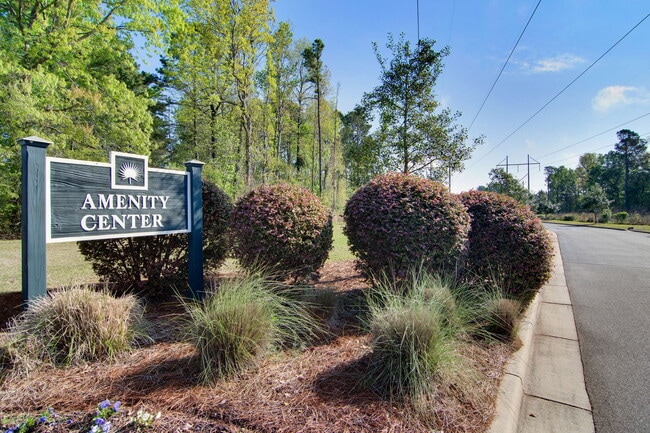 Building Photo - 200 Woodward Rd