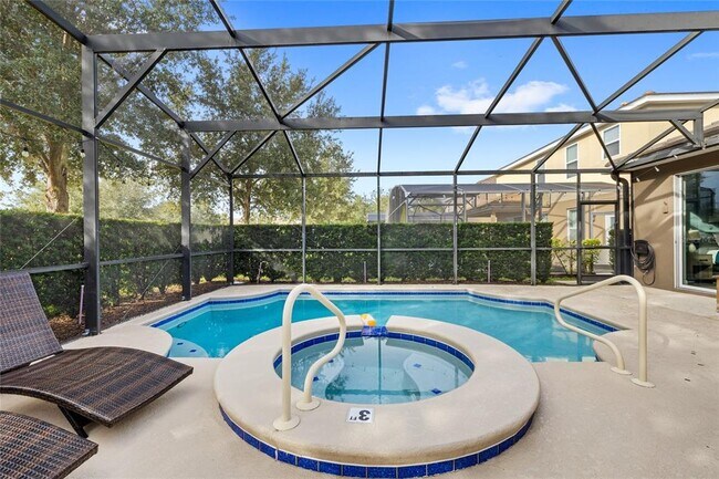 Building Photo - 5376 Oakbourne Ave