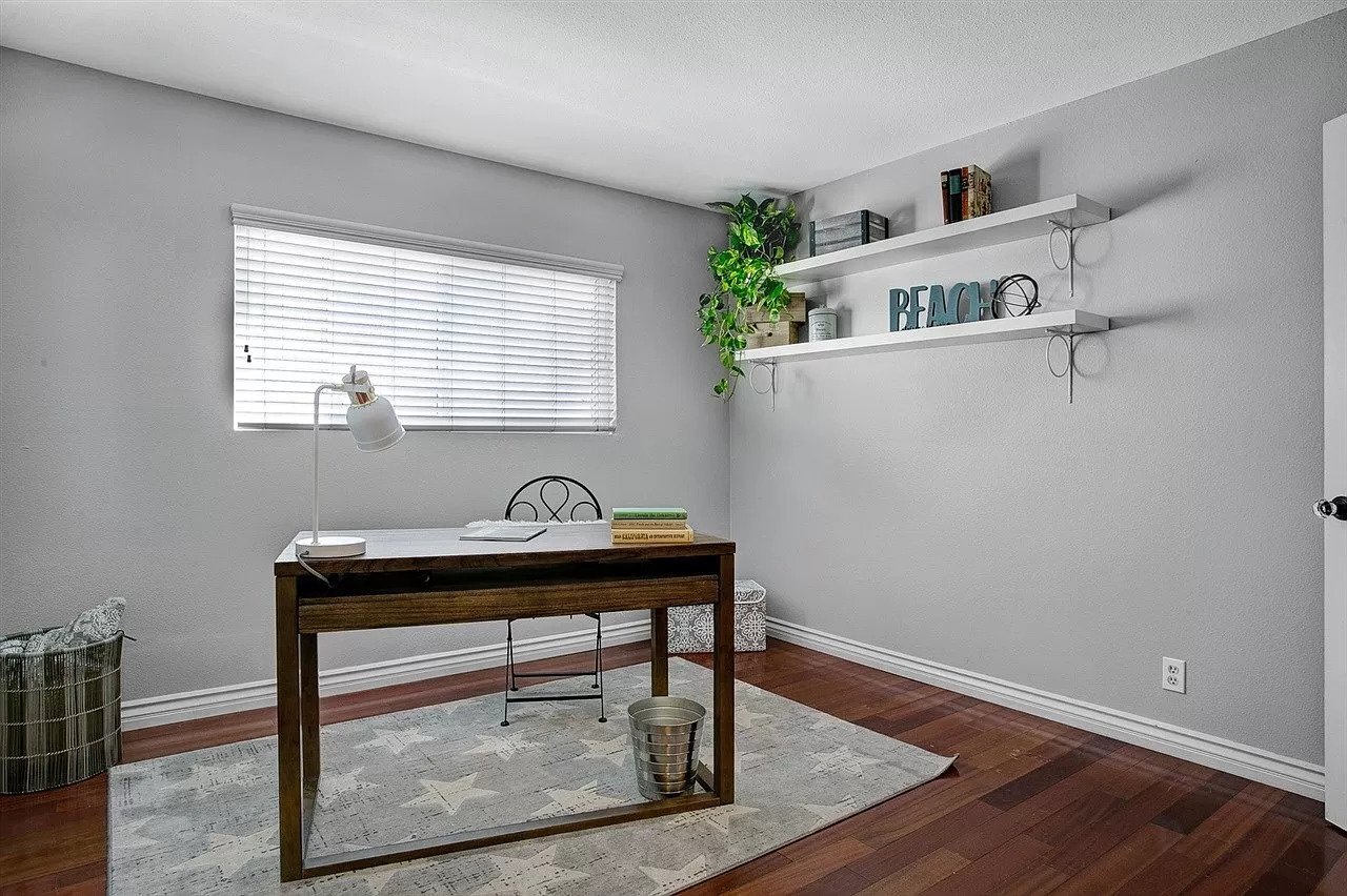 Spare Bedroom - 2319 Curlew St