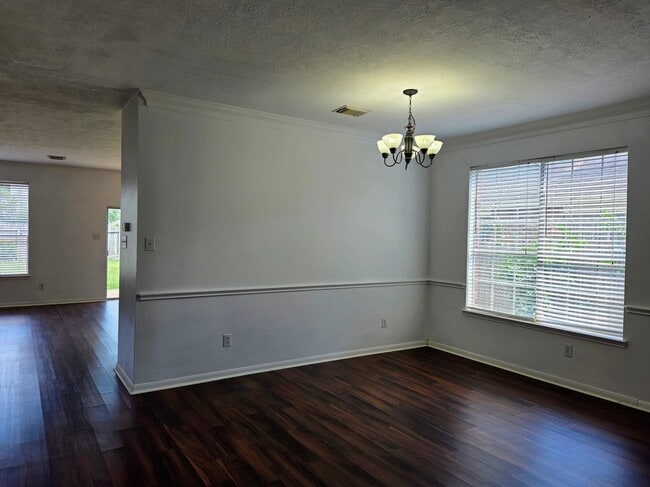 Building Photo - 21526 Oakbridge Park Ln