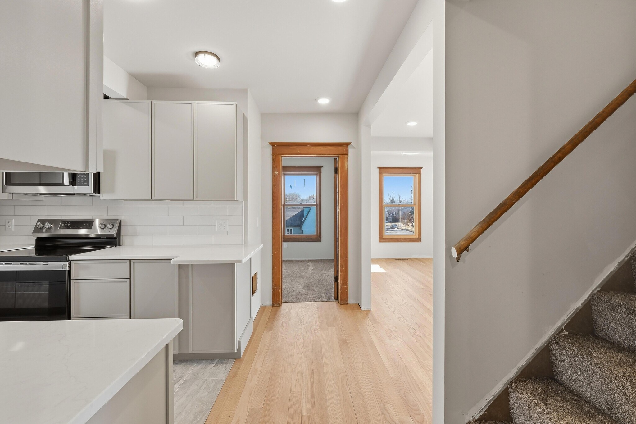 Building Photo - 808 W Main St