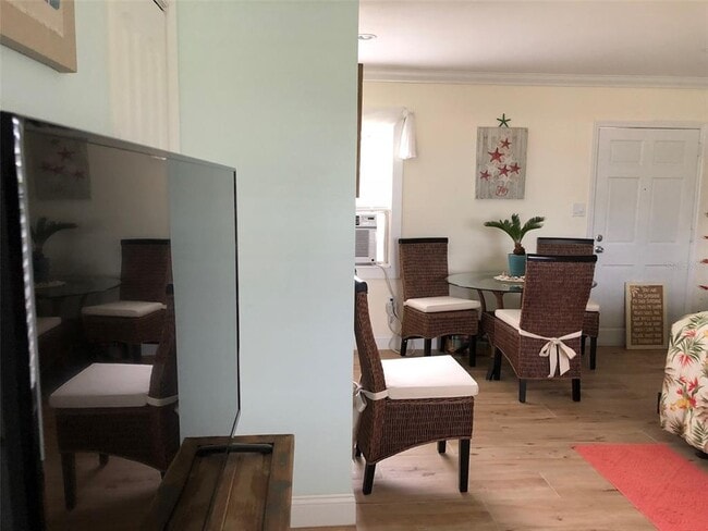 Building Photo - 7555 Magnolia Ave