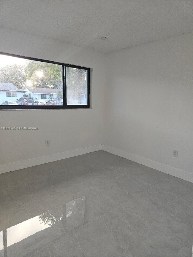 Building Photo - 20543 SW 92nd Ct