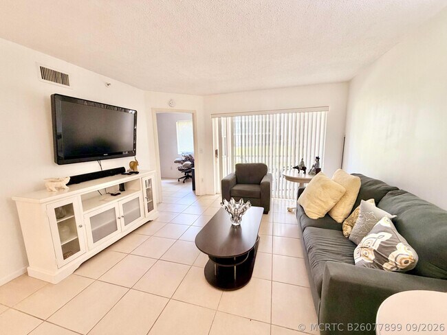 Building Photo - 9511 Weldon Cir