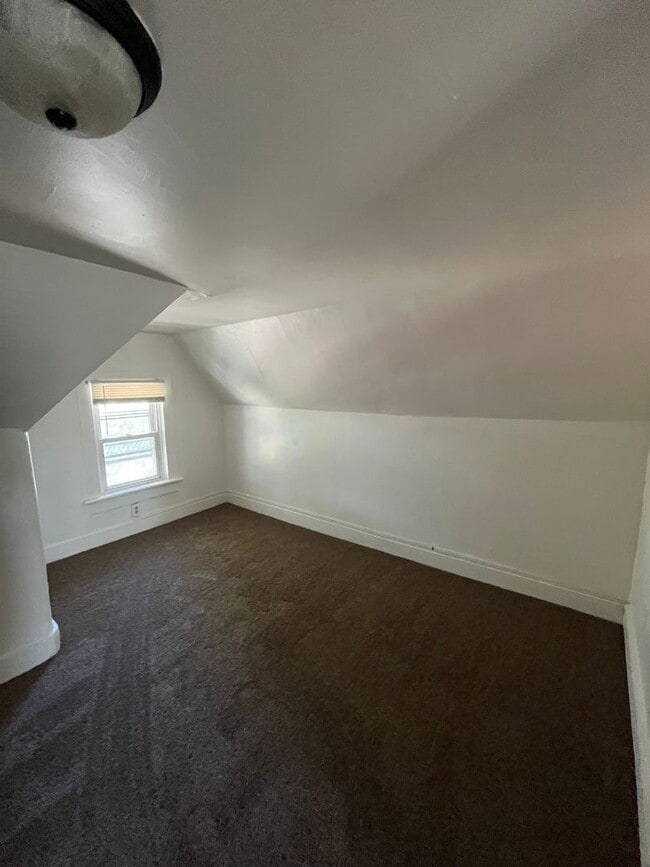 Building Photo - Modern 3BR/2BA Two-Level Unit in the Heart of the Lower East Side - FREE MOVING SERVICES WITH A S...