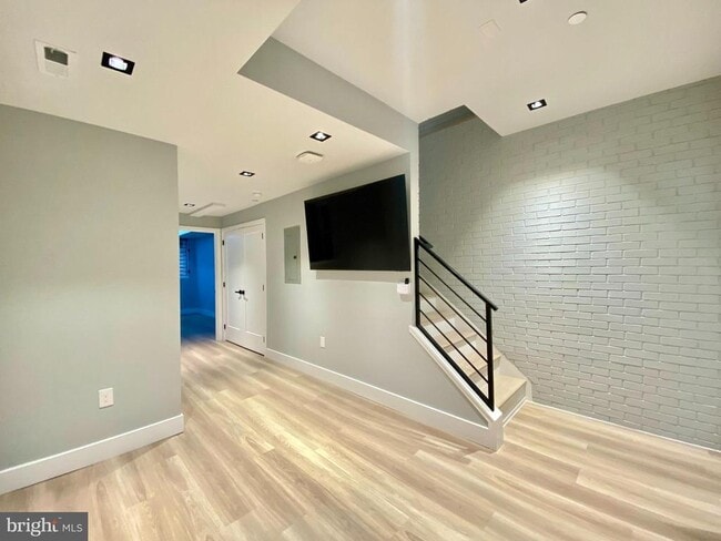 Building Photo - 1714 N Bouvier St