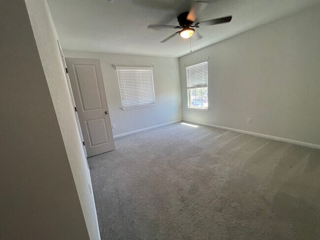 Building Photo - Room in Single Family Home on Spinnaker Loop