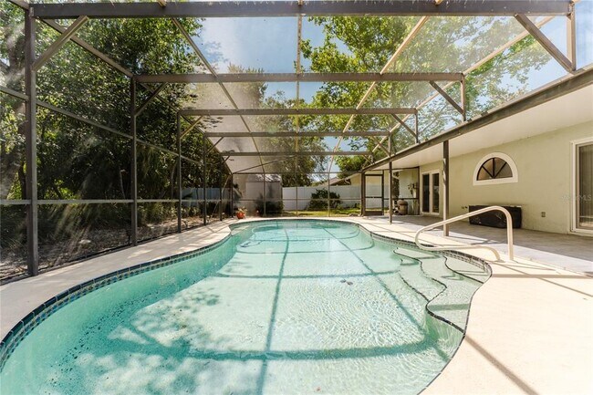 Building Photo - 3033 S Horizon Pl