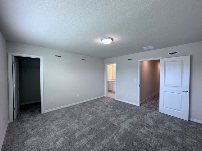 Building Photo - 2597 Bright Jewel St