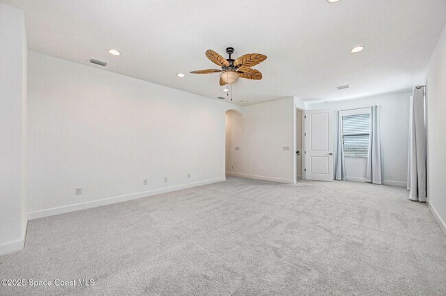 Building Photo - 8614 Catalissa Ave