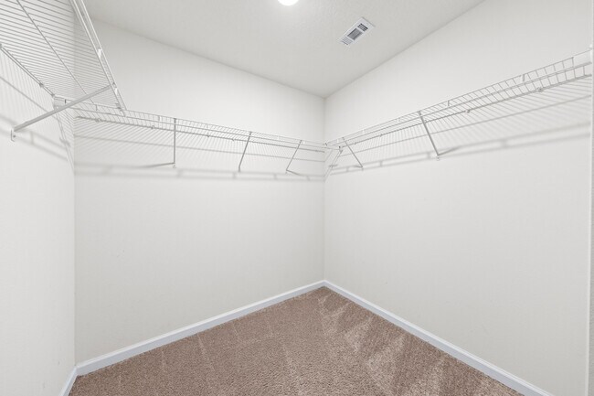 Building Photo - 505 Merganser Way