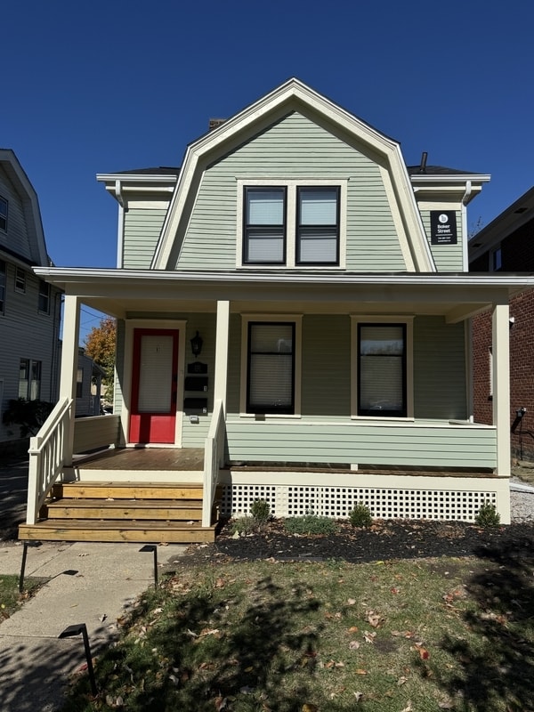 Building Photo - 331 E Ann St