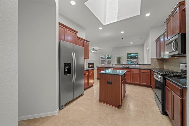 Building Photo - 1055 Forest Haven Ct