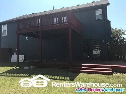 Building Photo - 4 Bed 3 Bath Home For Rent In Olathe!