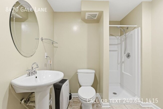 Building Photo - 8420 Gale Ln