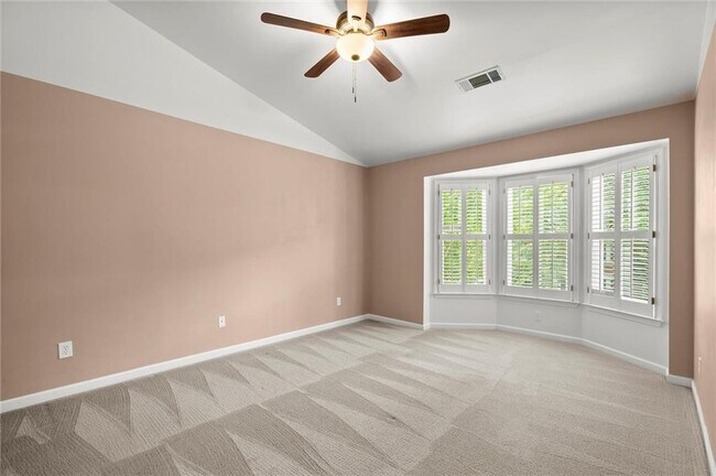 Building Photo - 1158 Manor Crest Ct NE