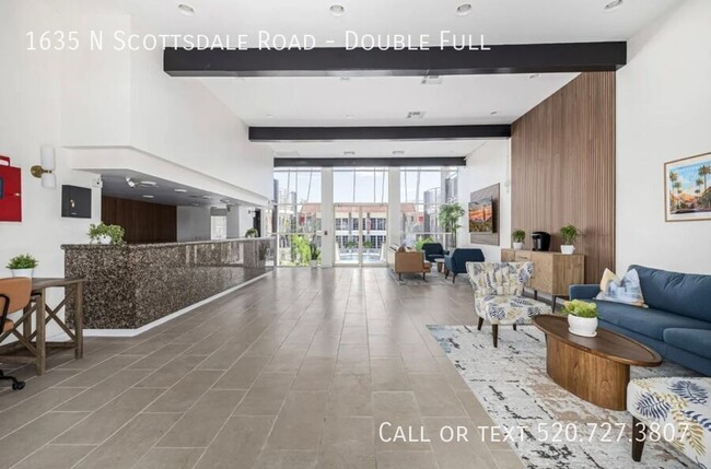 Building Photo - 1635 N Scottsdale Rd