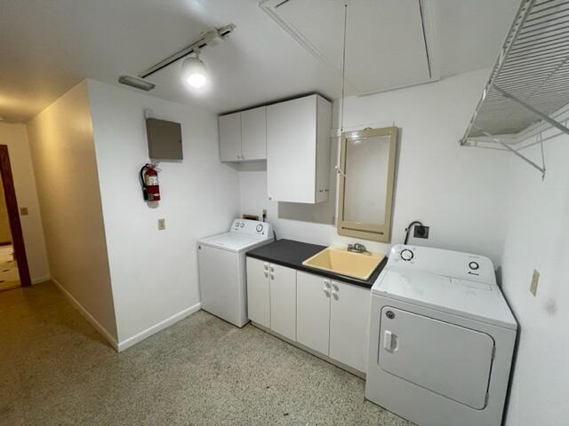 Building Photo - 13752 Yarmouth Dr