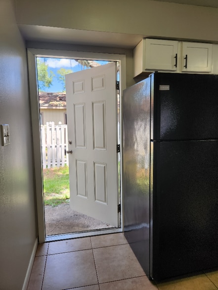 Building Photo - 1206 E 11th Ave