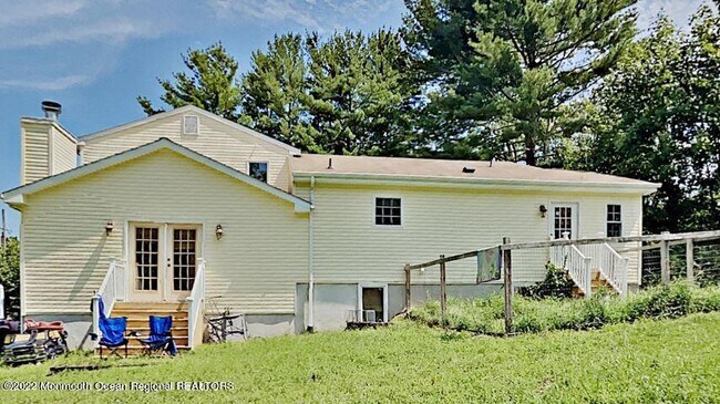 Building Photo - 31 Oakland Dr