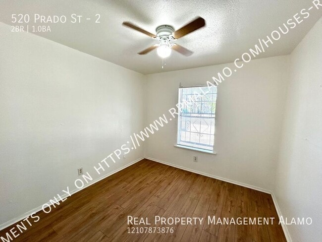 Building Photo - 520 Prado St