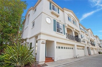 Building Photo - 5415 Marine Ave