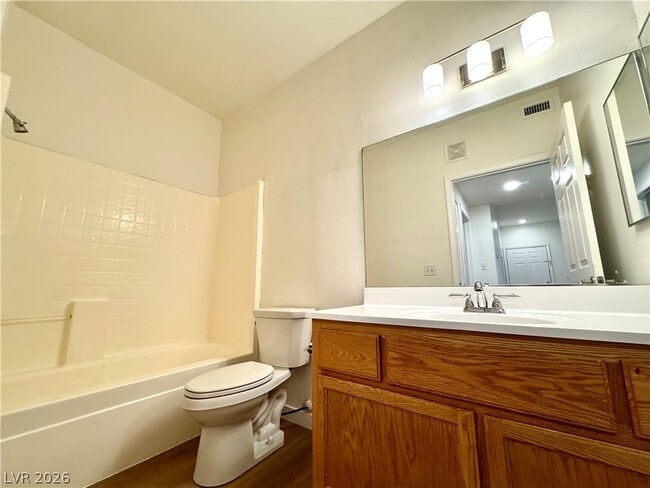 Building Photo - 1420 Red Crest Ln