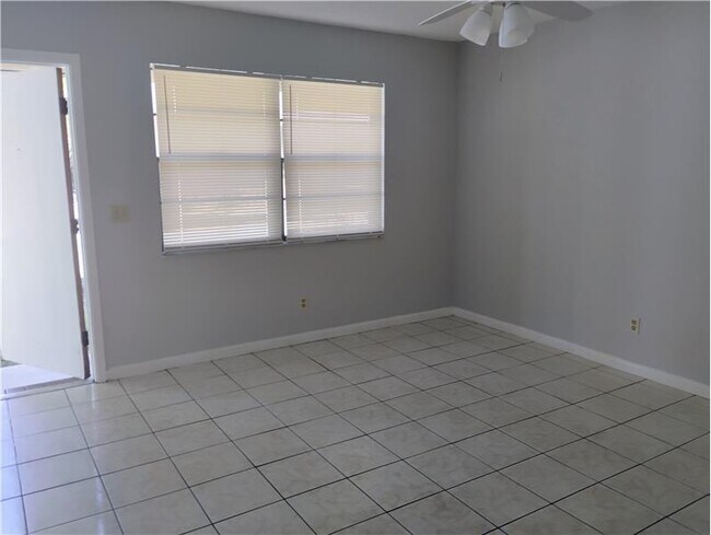 Building Photo - 1717 Shenandoah St