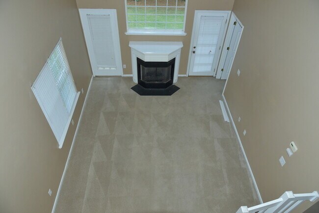 Building Photo - Charming 3BR Home in North Charlotte Near I-485 & Concord Mills